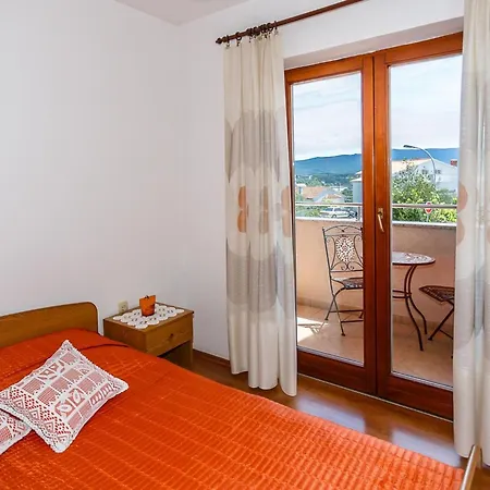 Comfortable And Sunny Krk - One Bedroom With Terrace * Krk Town